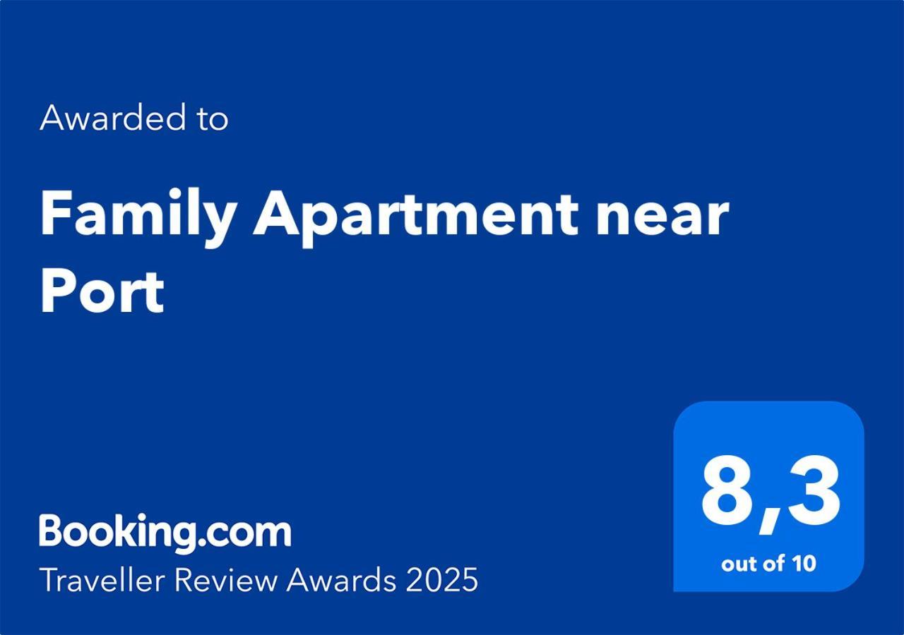 Family Apartment Near Port Пирей Экстерьер фото